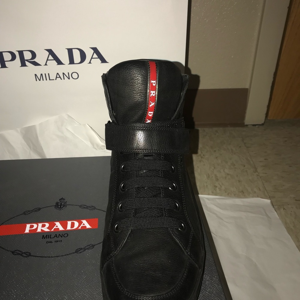 Mens Prada Luxury Black Leather High Top. - Picture 6 of 8